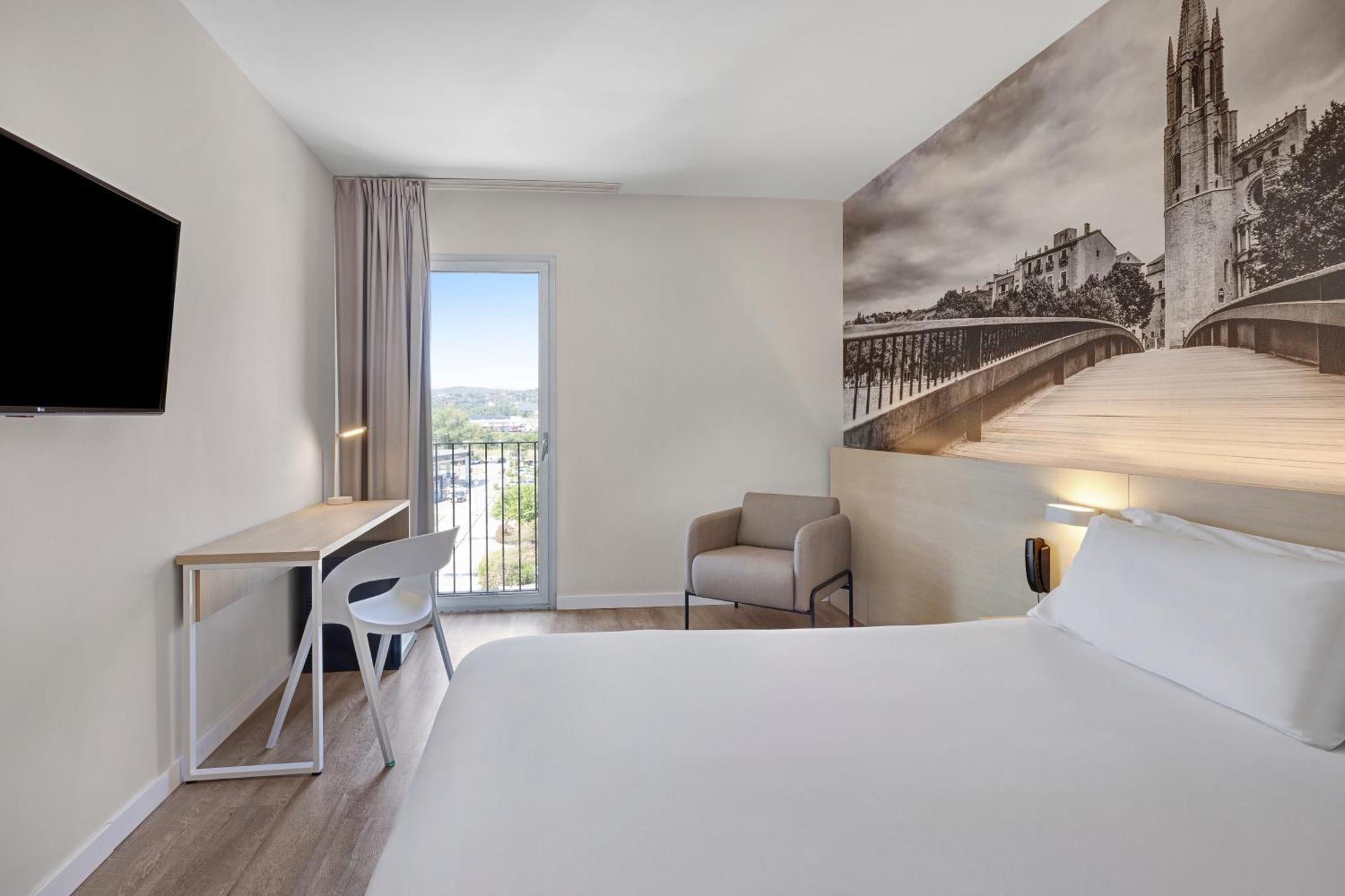 סאלט B&B Hotel Girona 3 מראה חיצוני תמונה
