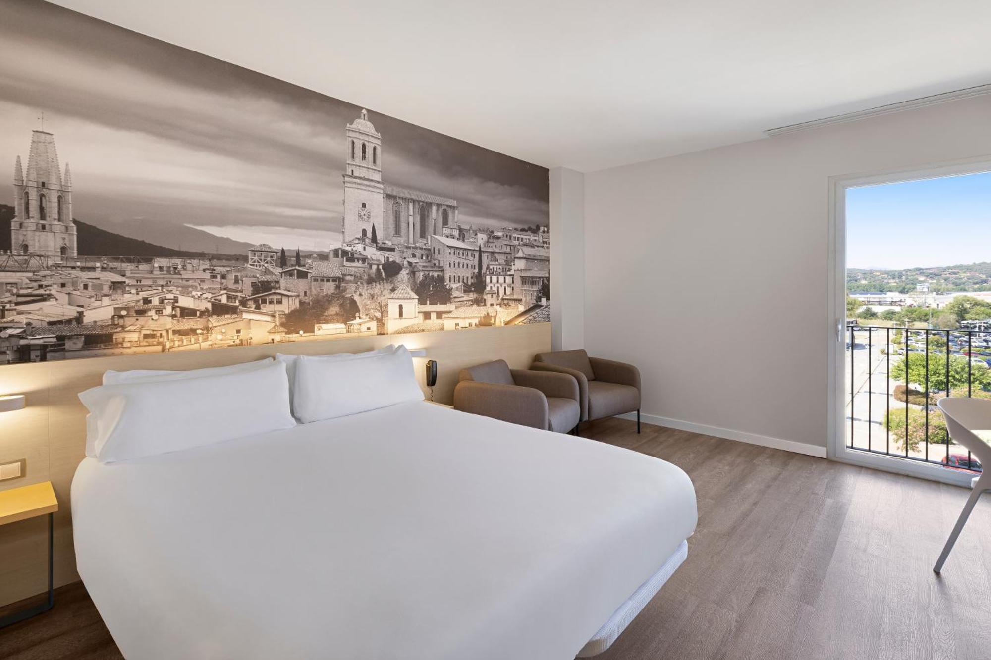 סאלט B&B Hotel Girona 3 מראה חיצוני תמונה