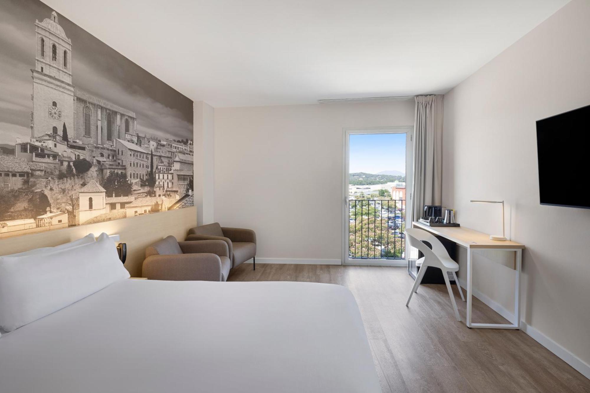 סאלט B&B Hotel Girona 3 מראה חיצוני תמונה