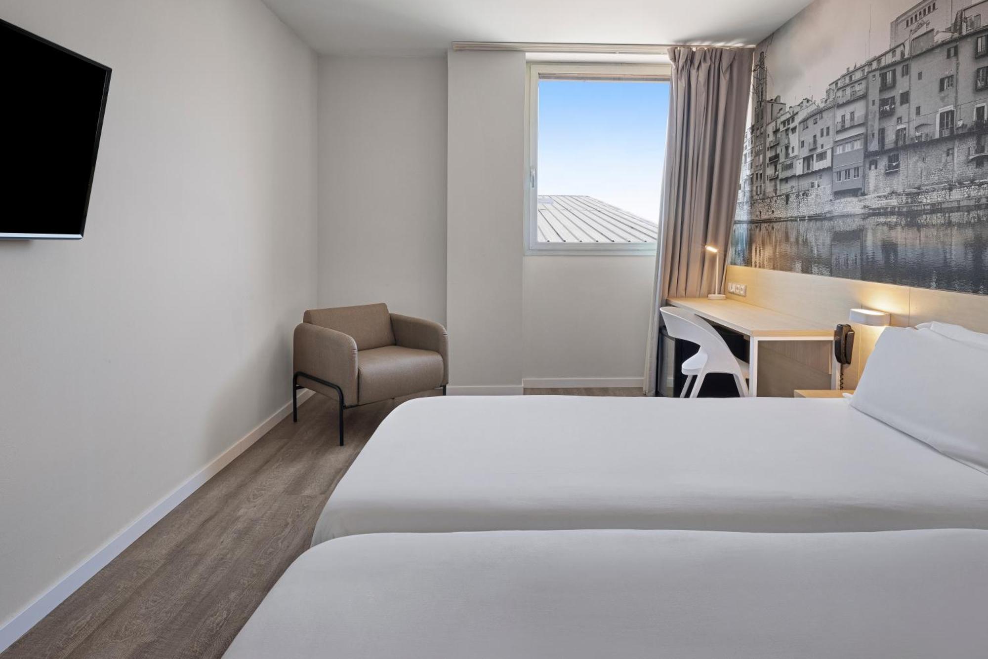 סאלט B&B Hotel Girona 3 מראה חיצוני תמונה