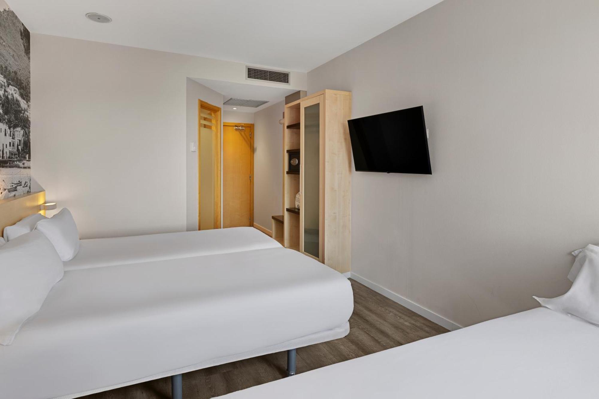 סאלט B&B Hotel Girona 3 מראה חיצוני תמונה